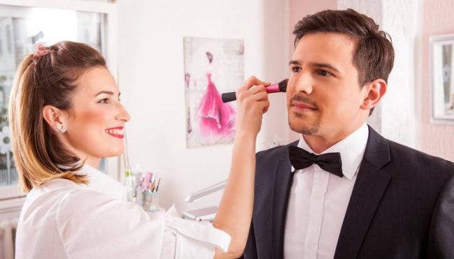 ¿Por qué los hombres no se maquillan? - KISS FM