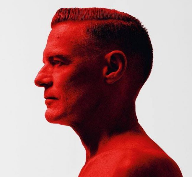 Bryan Adams “planta cara” a la deforestación