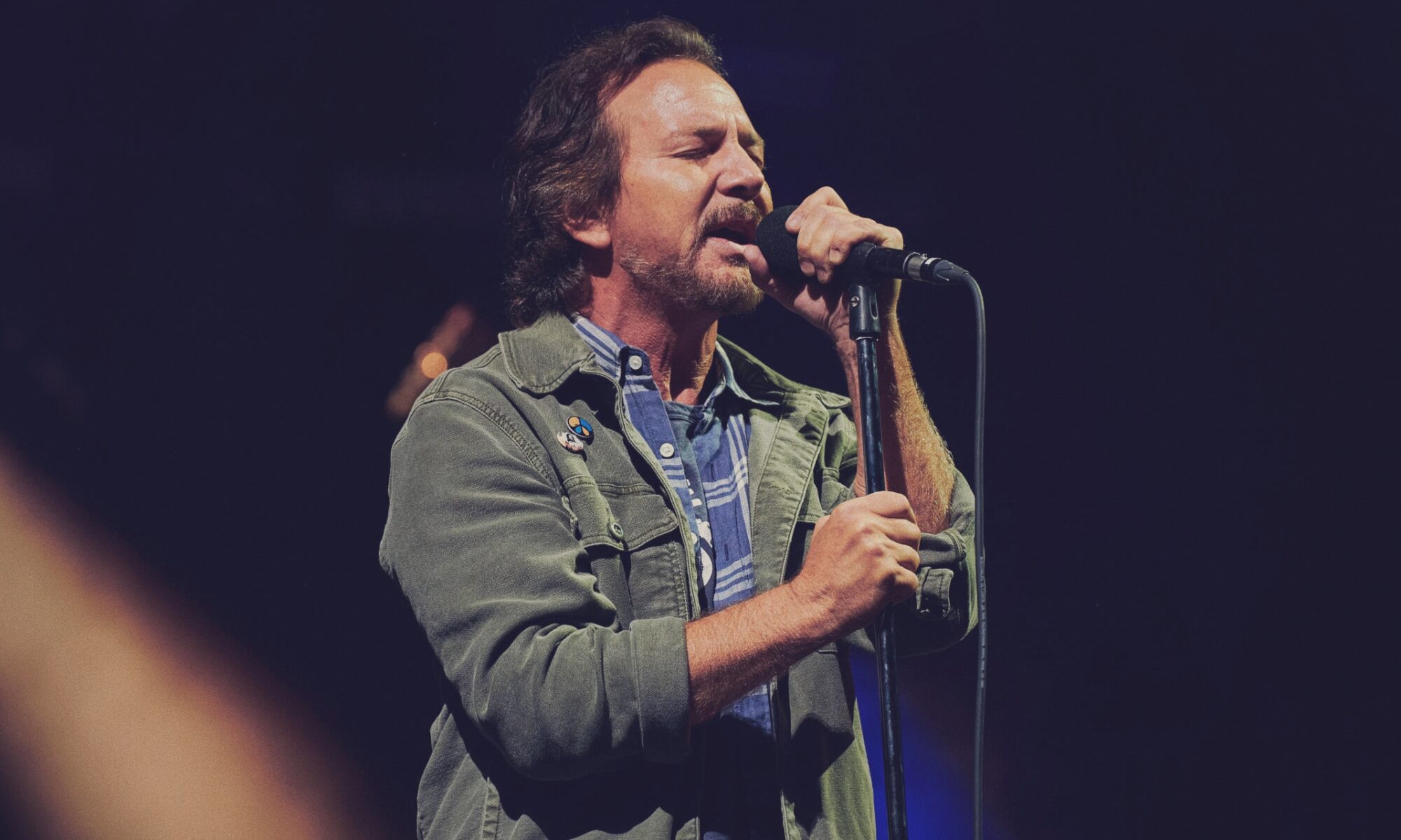 Eddie Vedder rinde homenaje a Taylor Hawkins – KISS FM