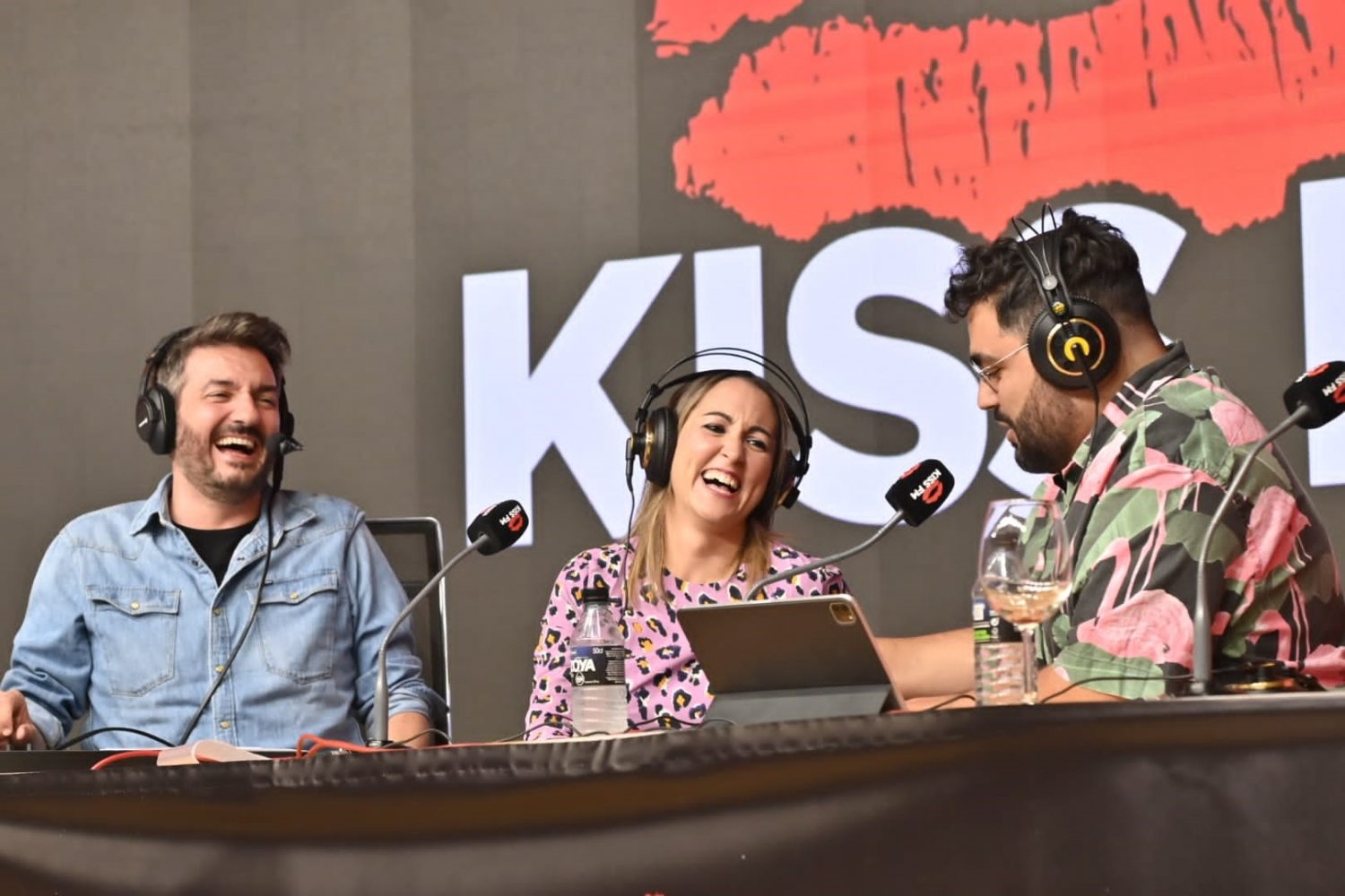 Las “notis” de la semana – KISS FM