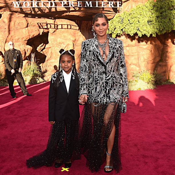 Beyoncé comparte escenario con su hija