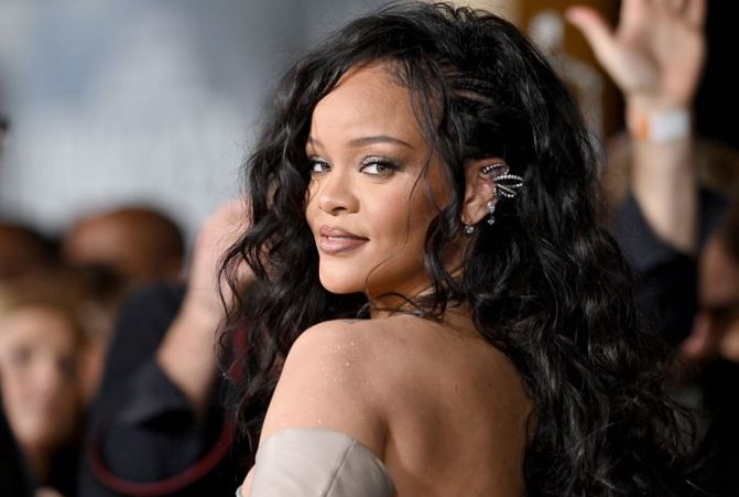 Rihanna rompe récords en Spotify