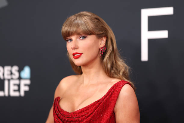 Taylor Swift dice no al mayor show deportivo del mundo