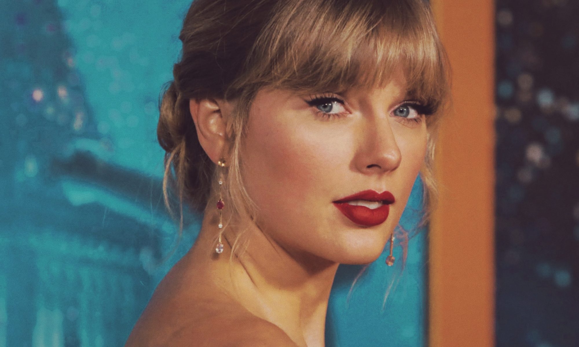 Taylor Swift arrasa por tercera semana con doble número uno en Reino Unido