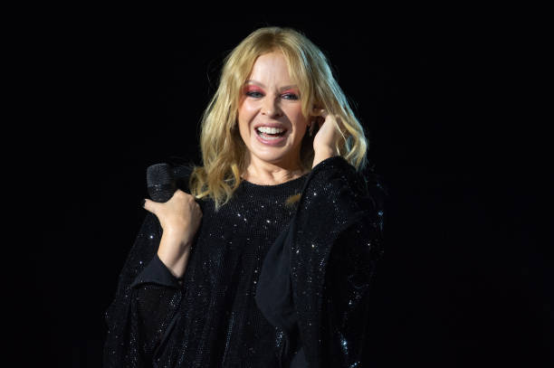 Kylie trae la magia navideña de vuelta con edición especial