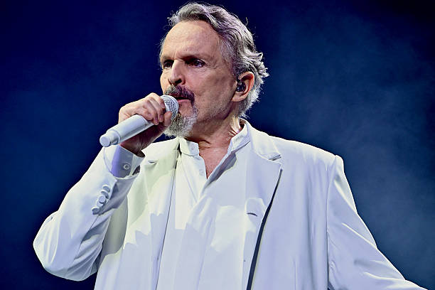 Miguel Bosé, una de las grandes voces de un concierto solidario en Colombia